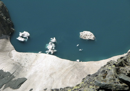 . Iceberg Lago della Rossa